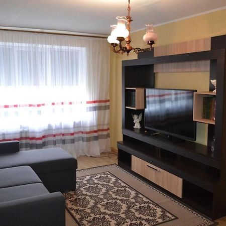 3-Х Комнатные Апартаменты На Данила Галицкого Kamyanets-Podilski Dış mekan fotoğraf